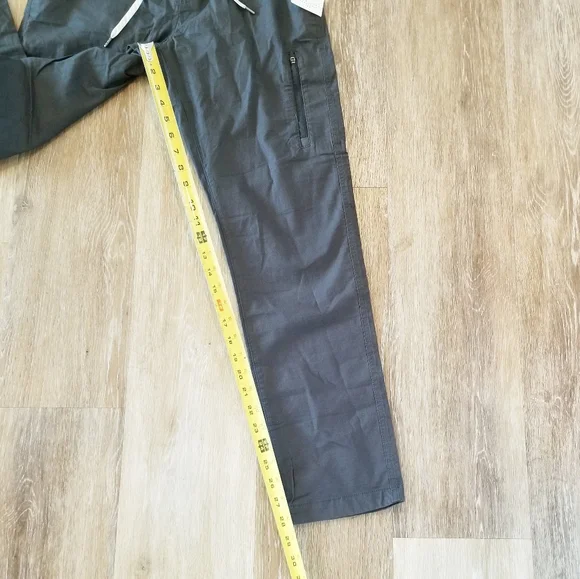 Vuori Women's Ripstop Pant Two Way Organic Stretch Charcoal NWT Athleisure Small - Picture 9 of 16